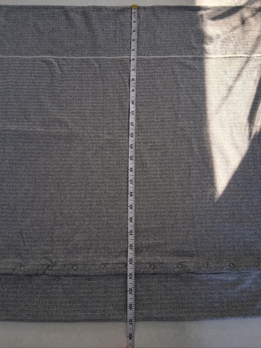 Lululemon/ Vinyasa Scarf/ Neutral Black & White Herringbone/ With Snaps - Picture 8 of 9